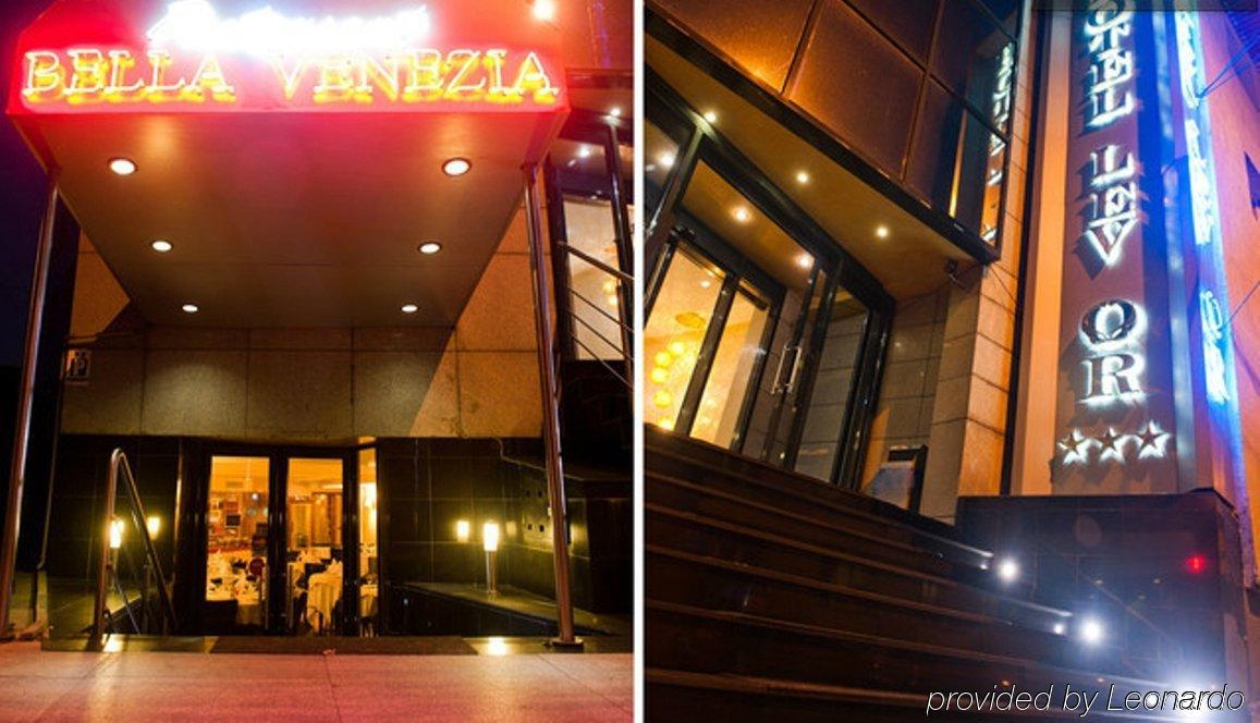 Kosher Hotel Lev Or ブカレスト エクステリア 写真